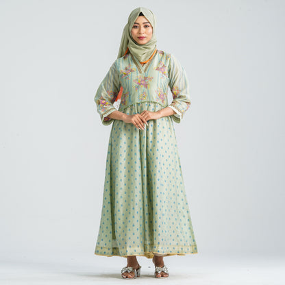 Women's Half Silk Ethnic Gown