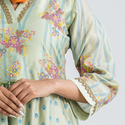 Women's Half Silk Ethnic Gown