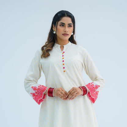 Women’s Off White Kurti