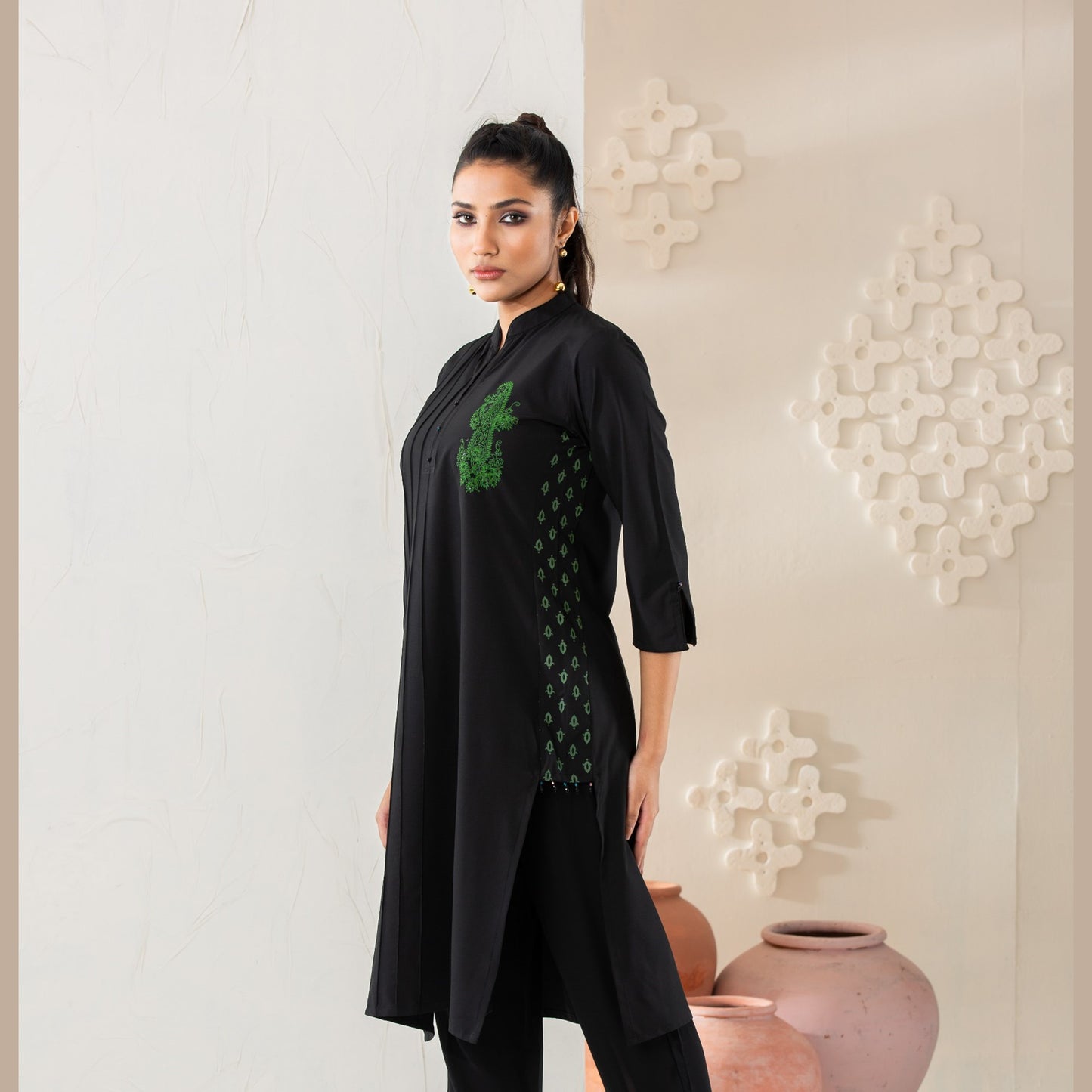 Women Black Printed Silk Kurti