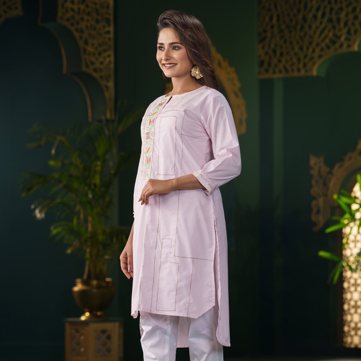 Women Ethnic Pink Fusion Kurti