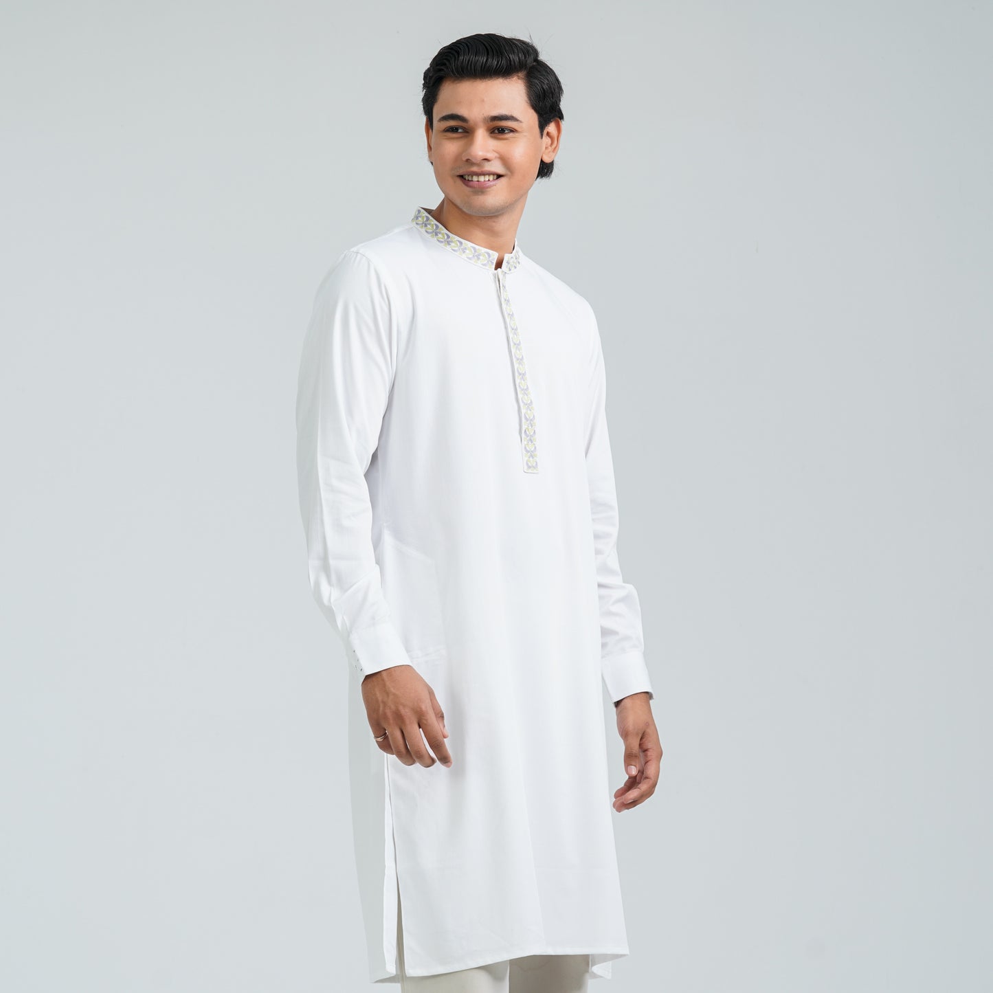 Men’s White Embroidered Panjabi