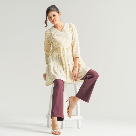 Womens Cream White Tops