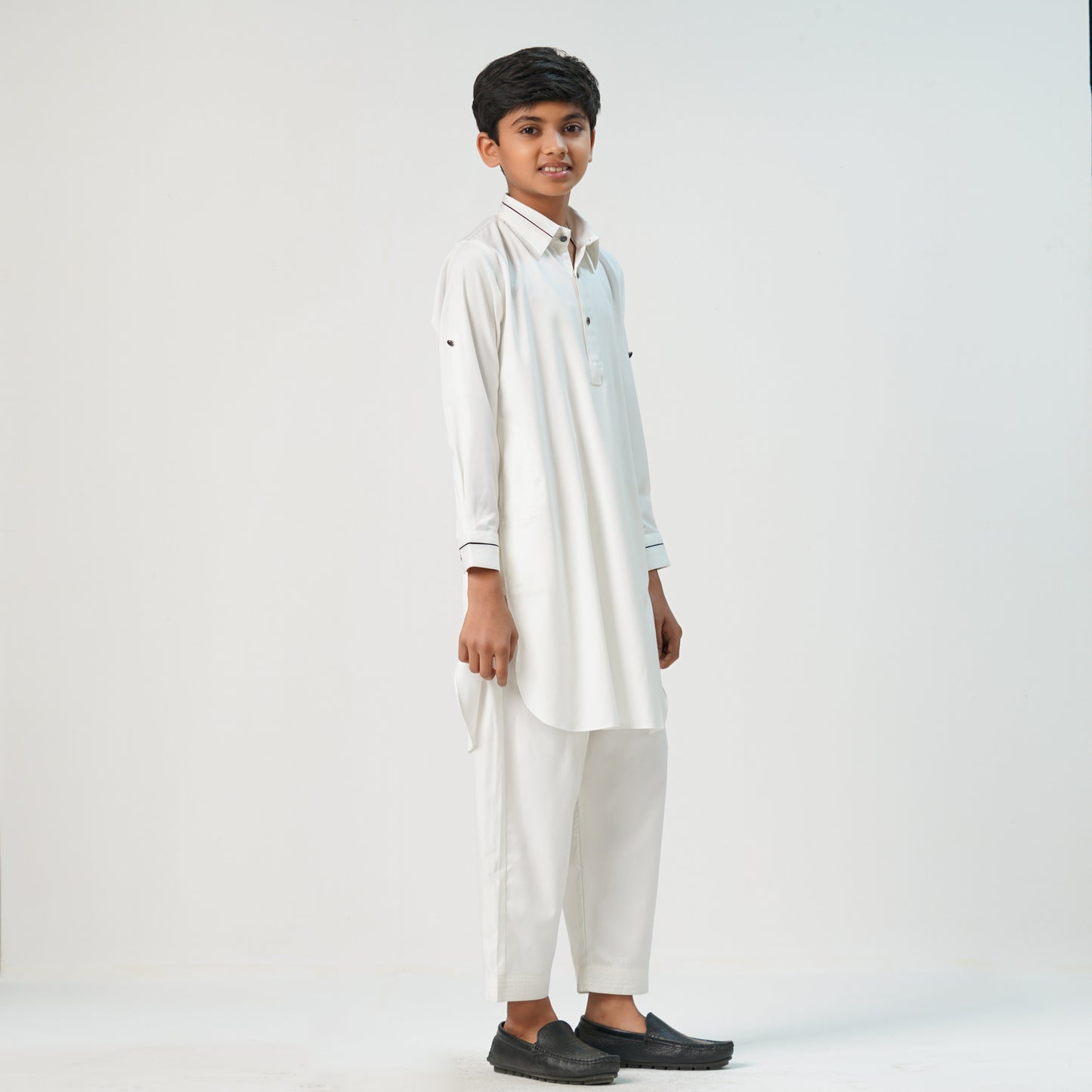 Boys Basic Kabli-WHITE