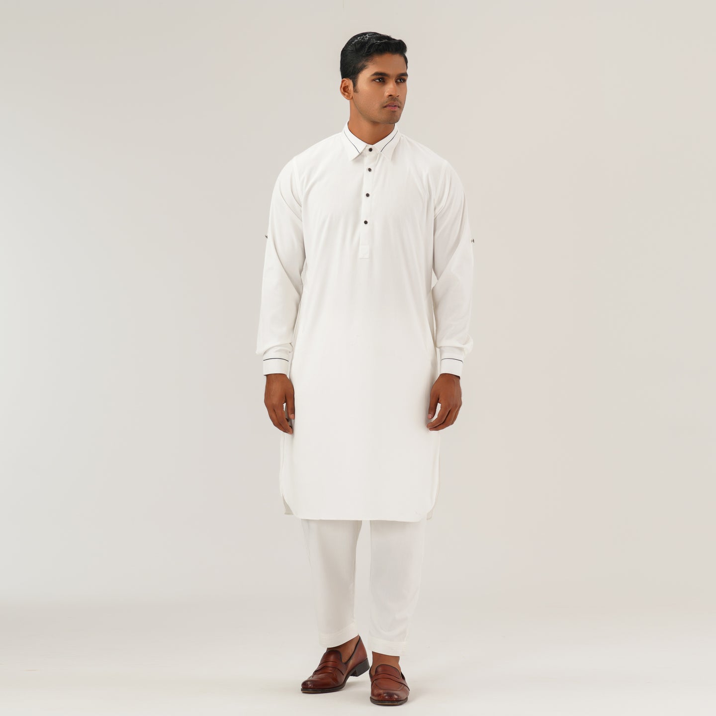 Mens White Basic Kabli