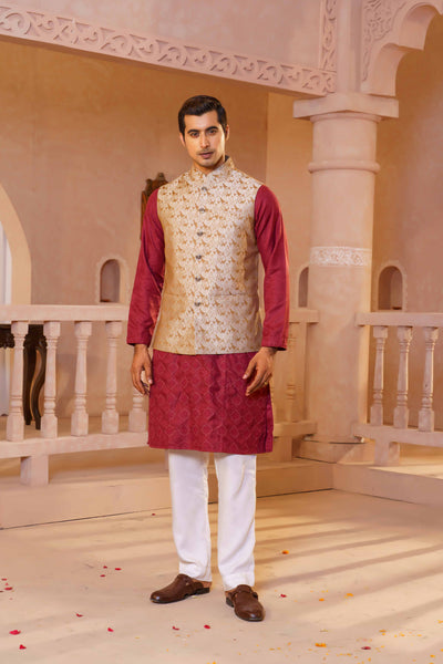 MENS VEST- CAMEL