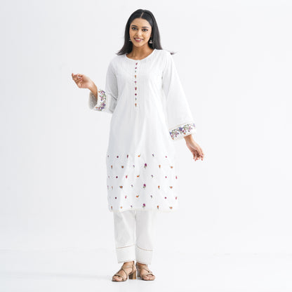 Women’s White Embroidered Two-Piece Set