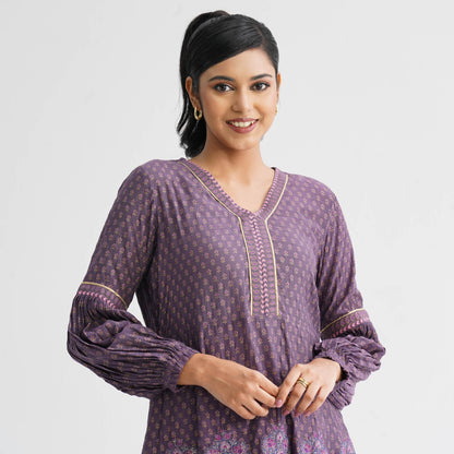 Women’s Levender Top