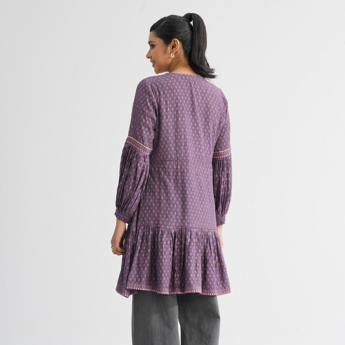 Women’s Levender Top