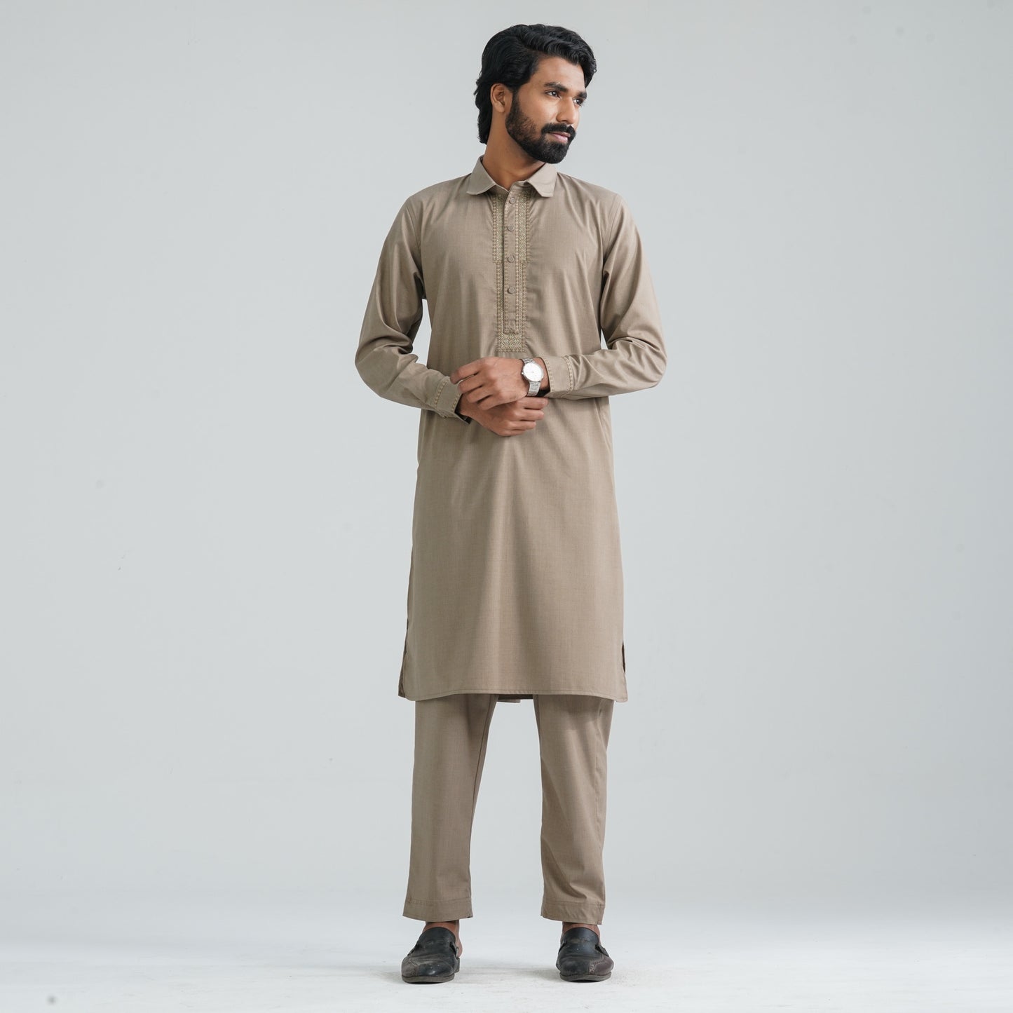 Men’s Embroidered Kabli