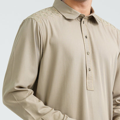 Men’s Beige Embroidered Jacquard Kabli