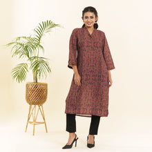Load image into Gallery viewer, Ladies Average Kurti- Brown
