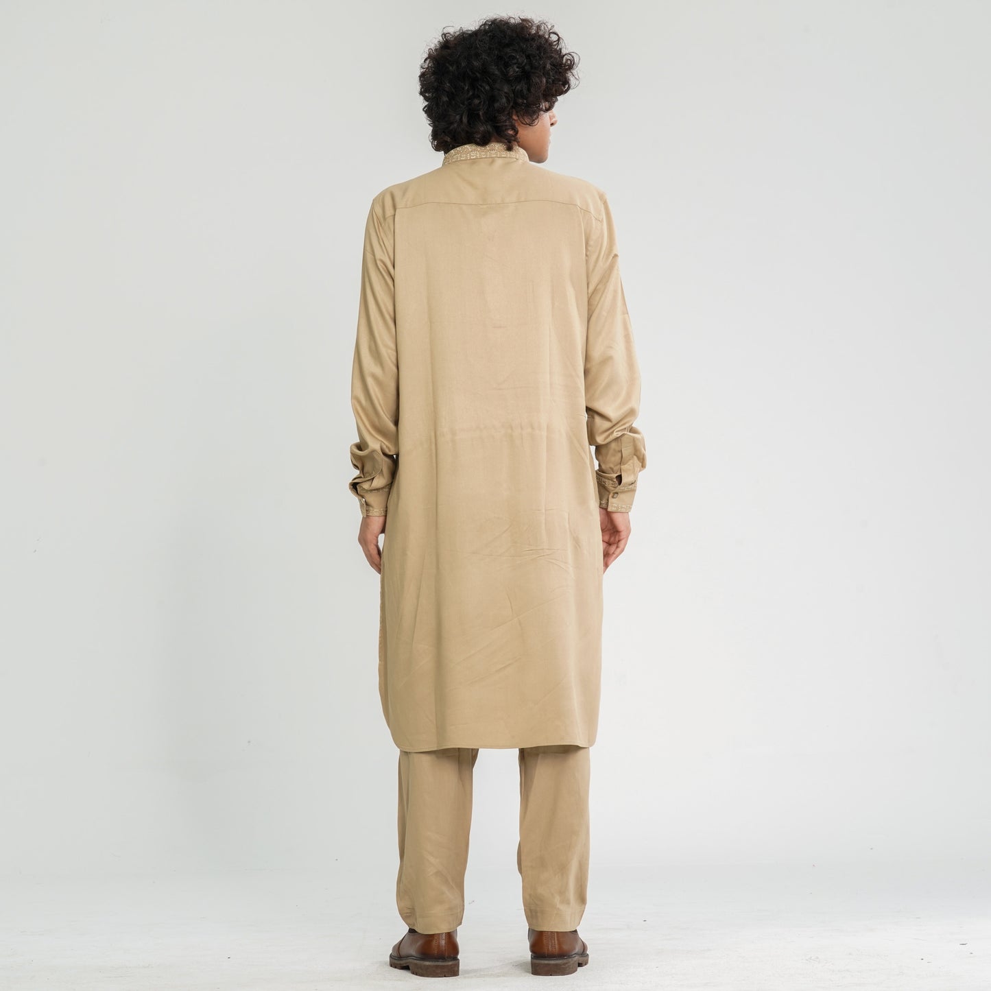 Men’s Bronze Embroidered Kabli