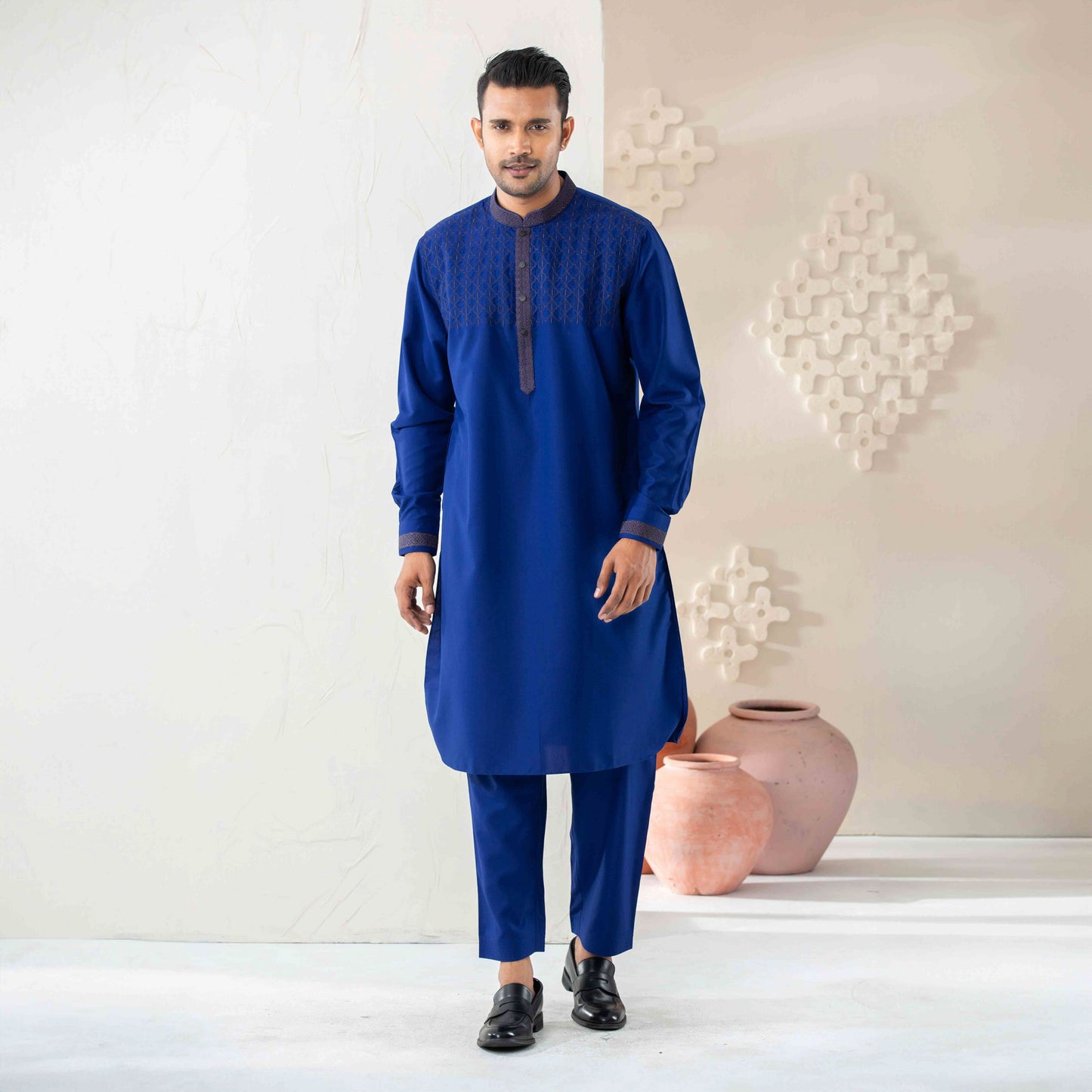 Mens Embroidered Kabli Set