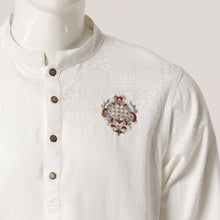 Load image into Gallery viewer, Mens White Karchupi Panjabi
