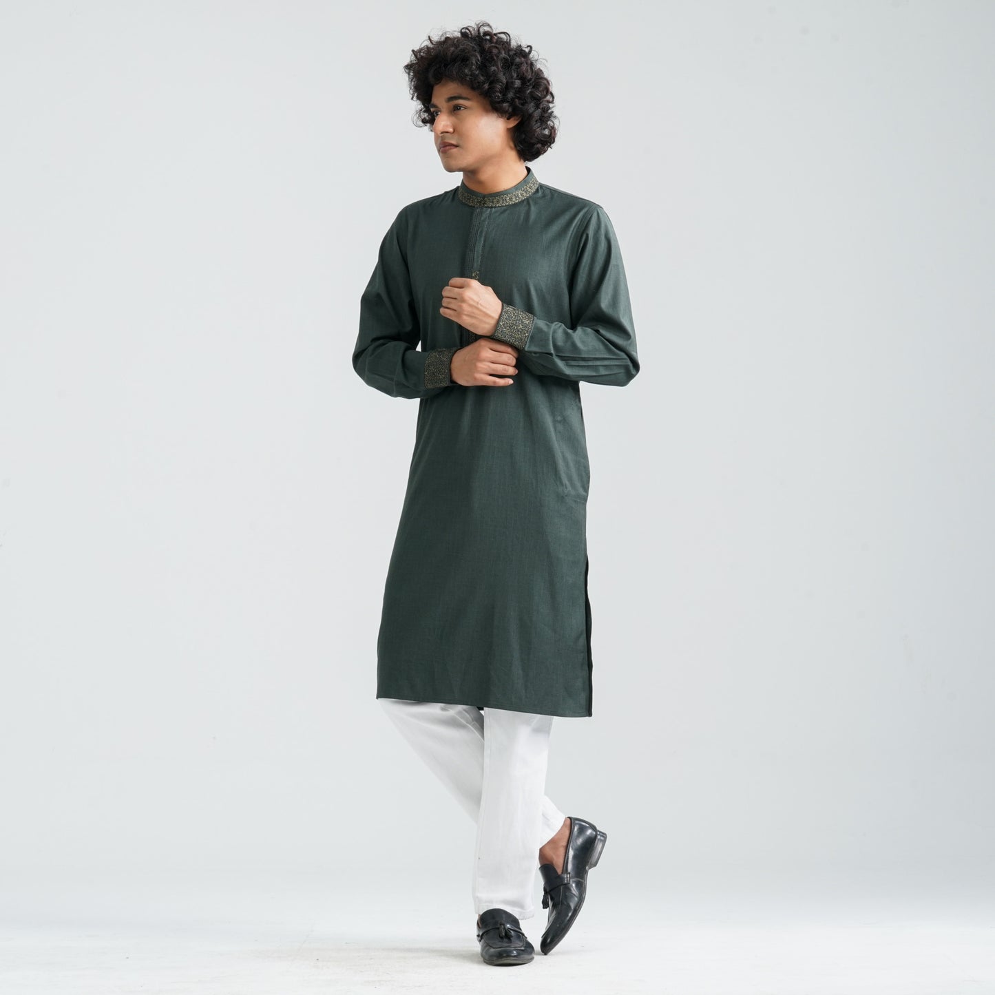 Men's Embroidered Panjabi