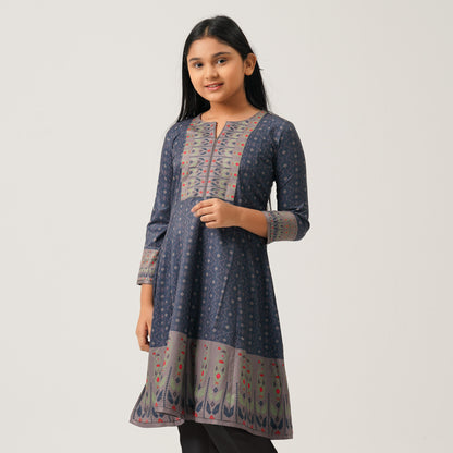 Girls Multicolor Two Piece Set