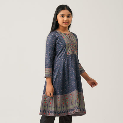 Girls Multicolor Two Piece Set