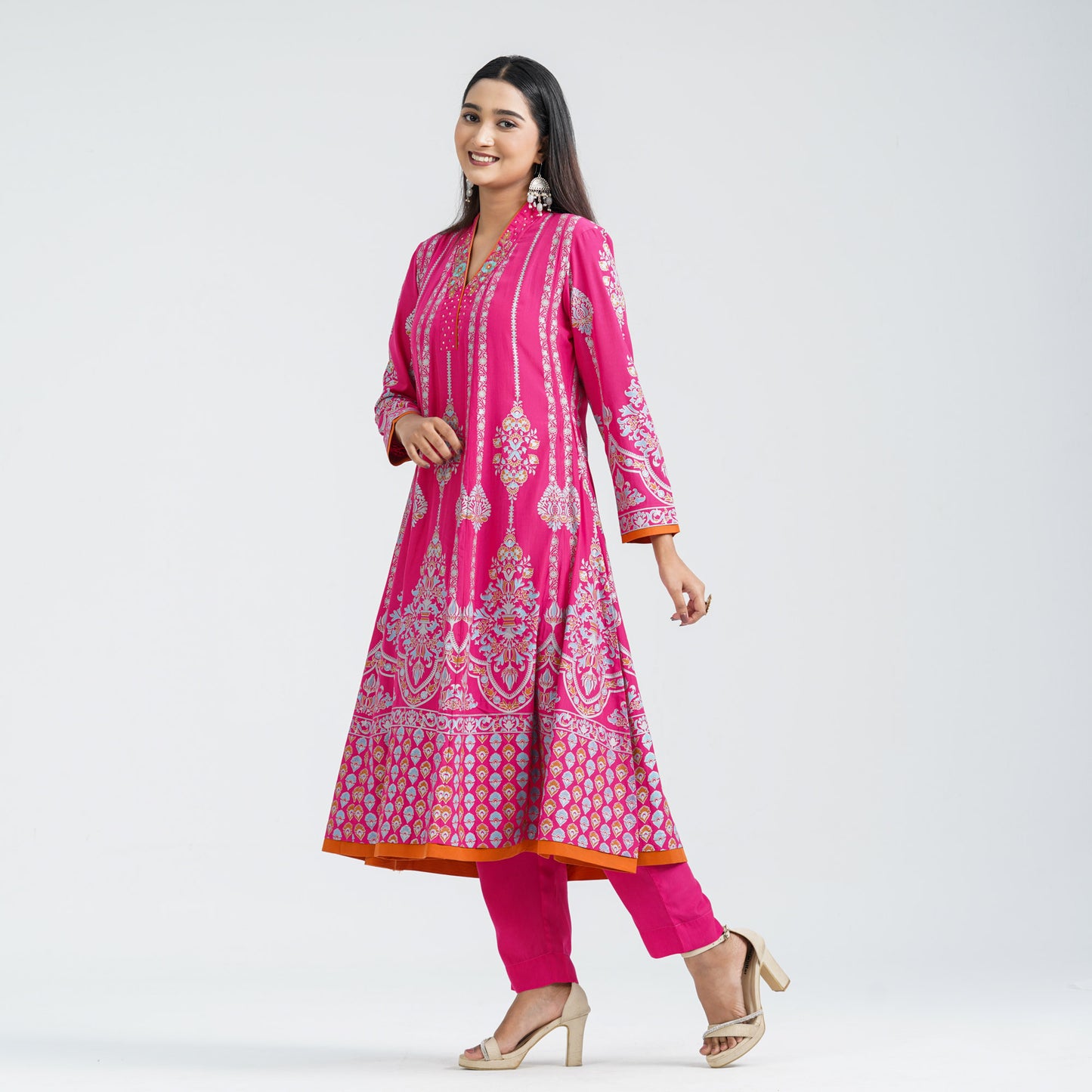 Women’s Magenta Silk Embroidered Two Piece Set