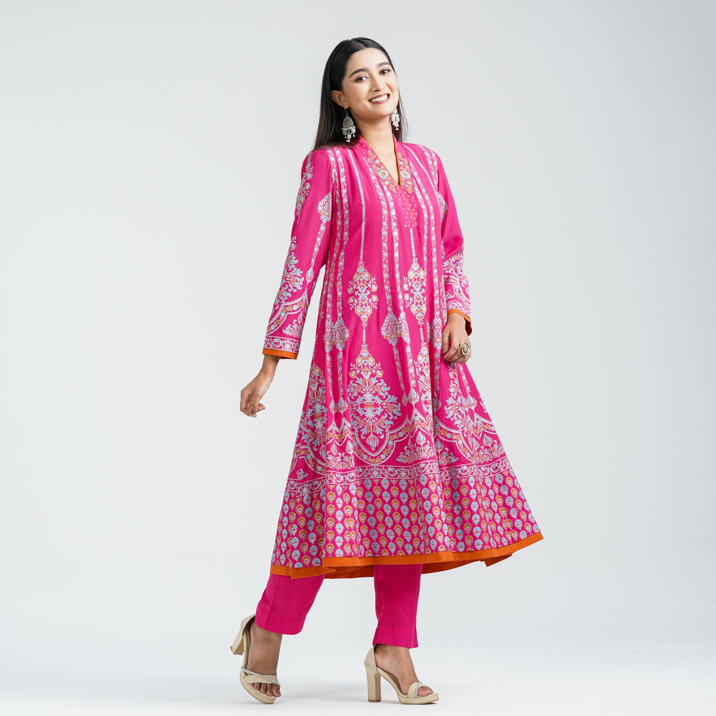 Women’s Magenta Silk Embroidered Two Piece Set
