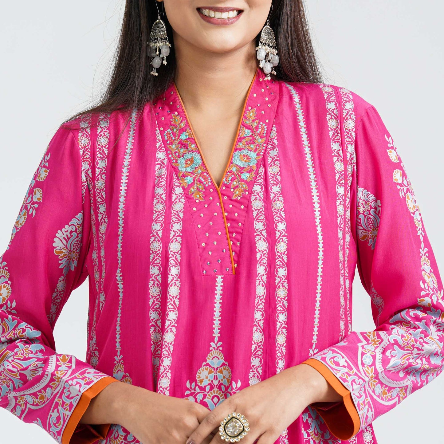 Women’s Magenta Silk Embroidered Two Piece Set