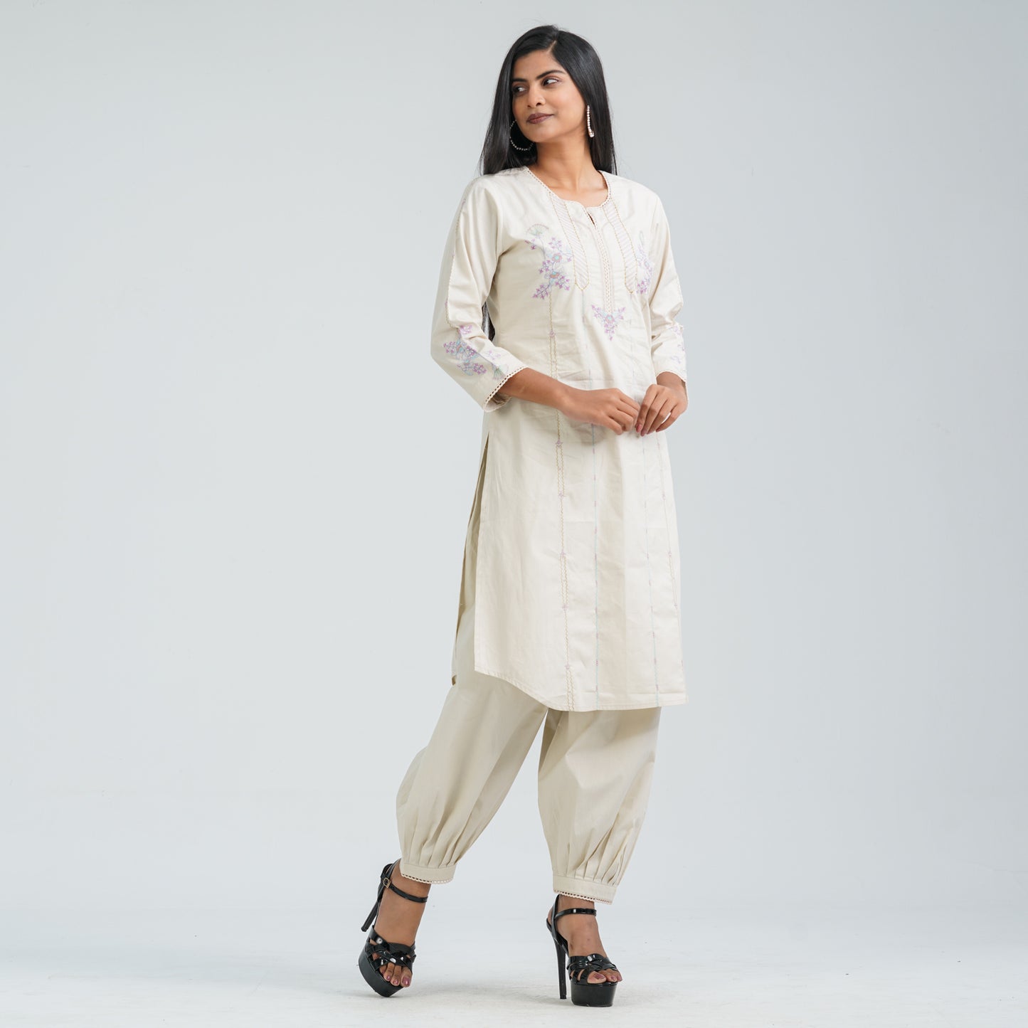 Women’s Cream Cotton Embroidered Two Piece Set