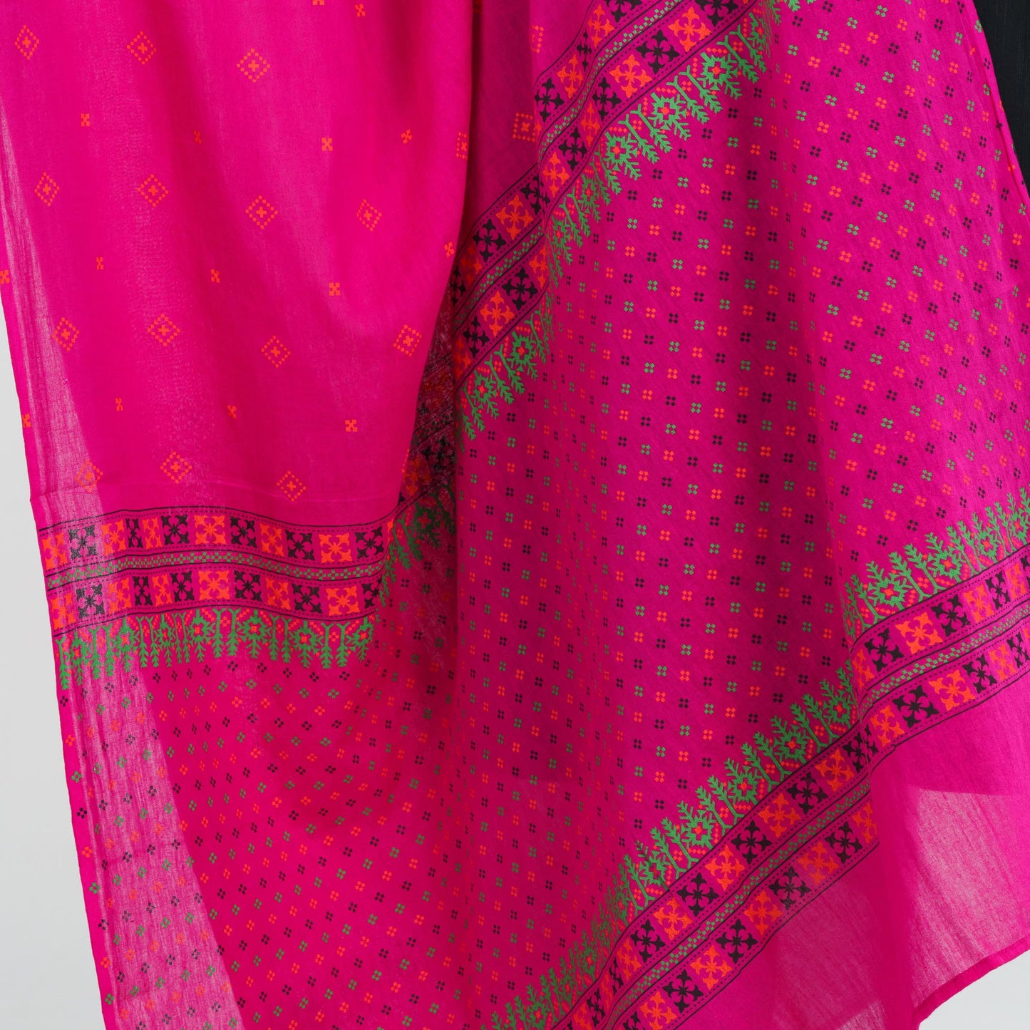 Womens Ethnic Magenta  Orna