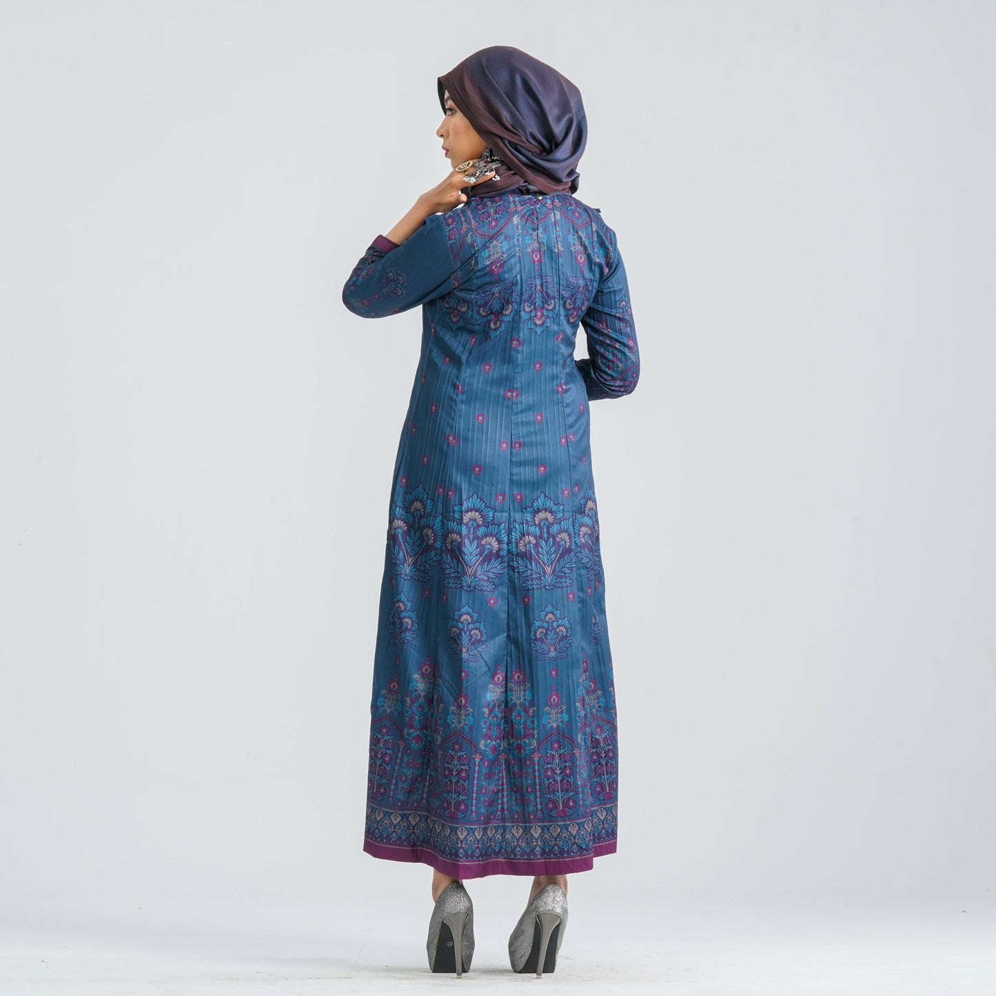 Women's Blended Silk Gown