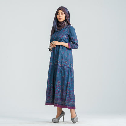 Women's Blended Silk Gown