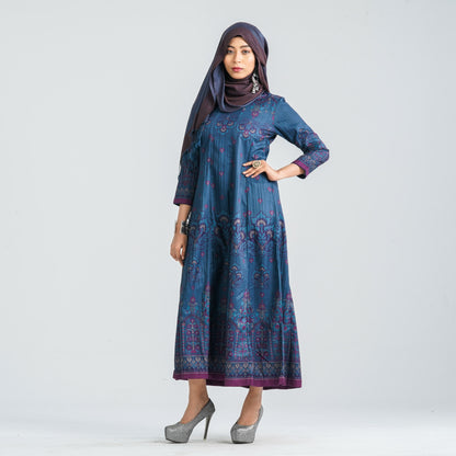Women's Blended Silk Gown
