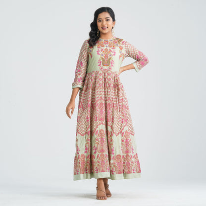 Women's Blended Silk Gown