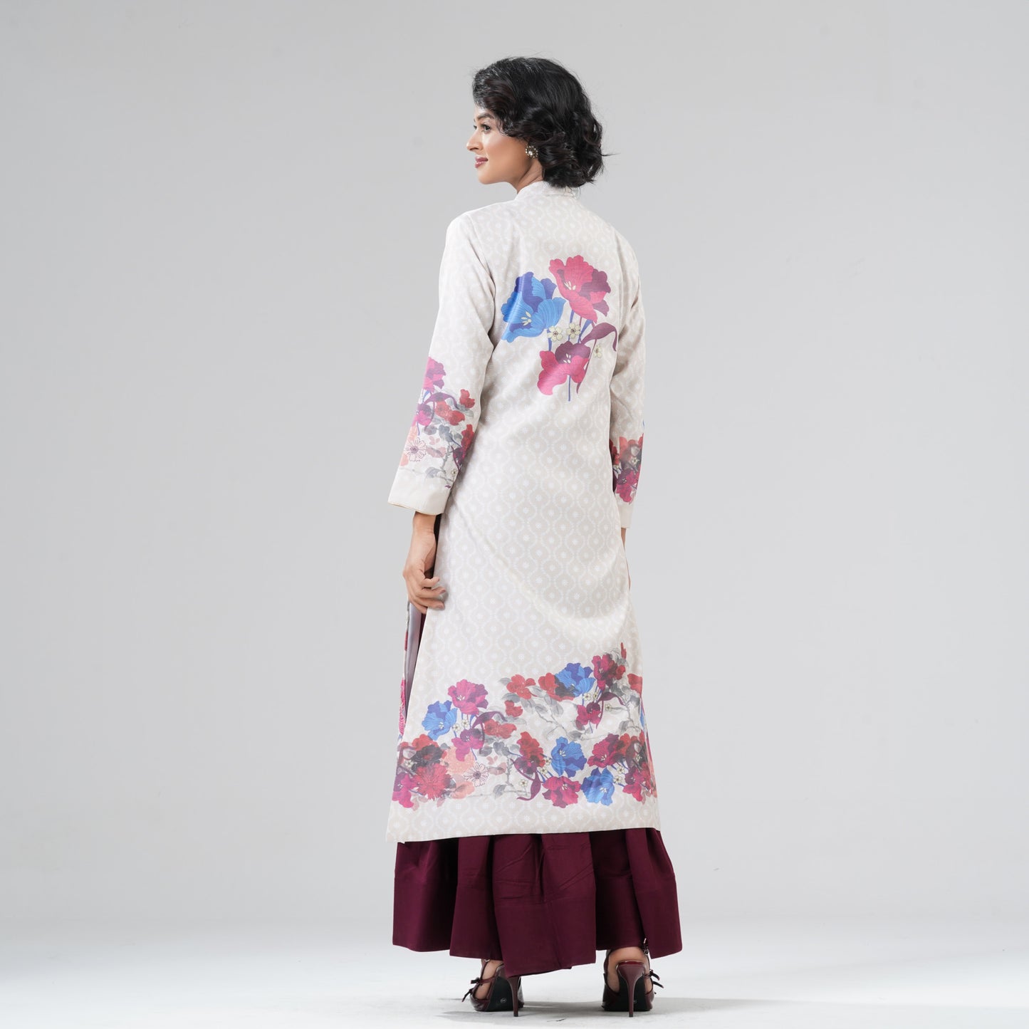 Womens Off White Gown