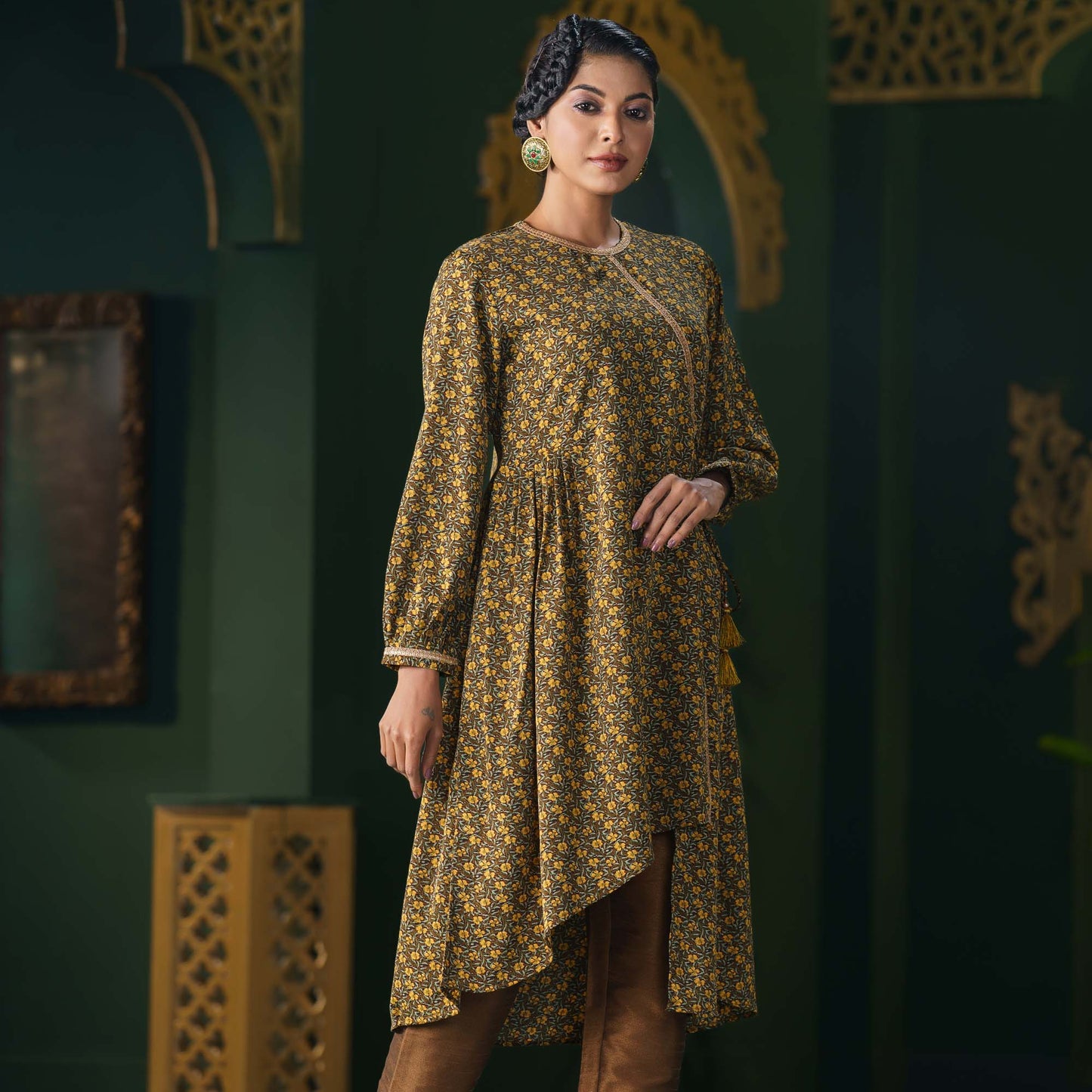 Women Yellow Print Kurti
