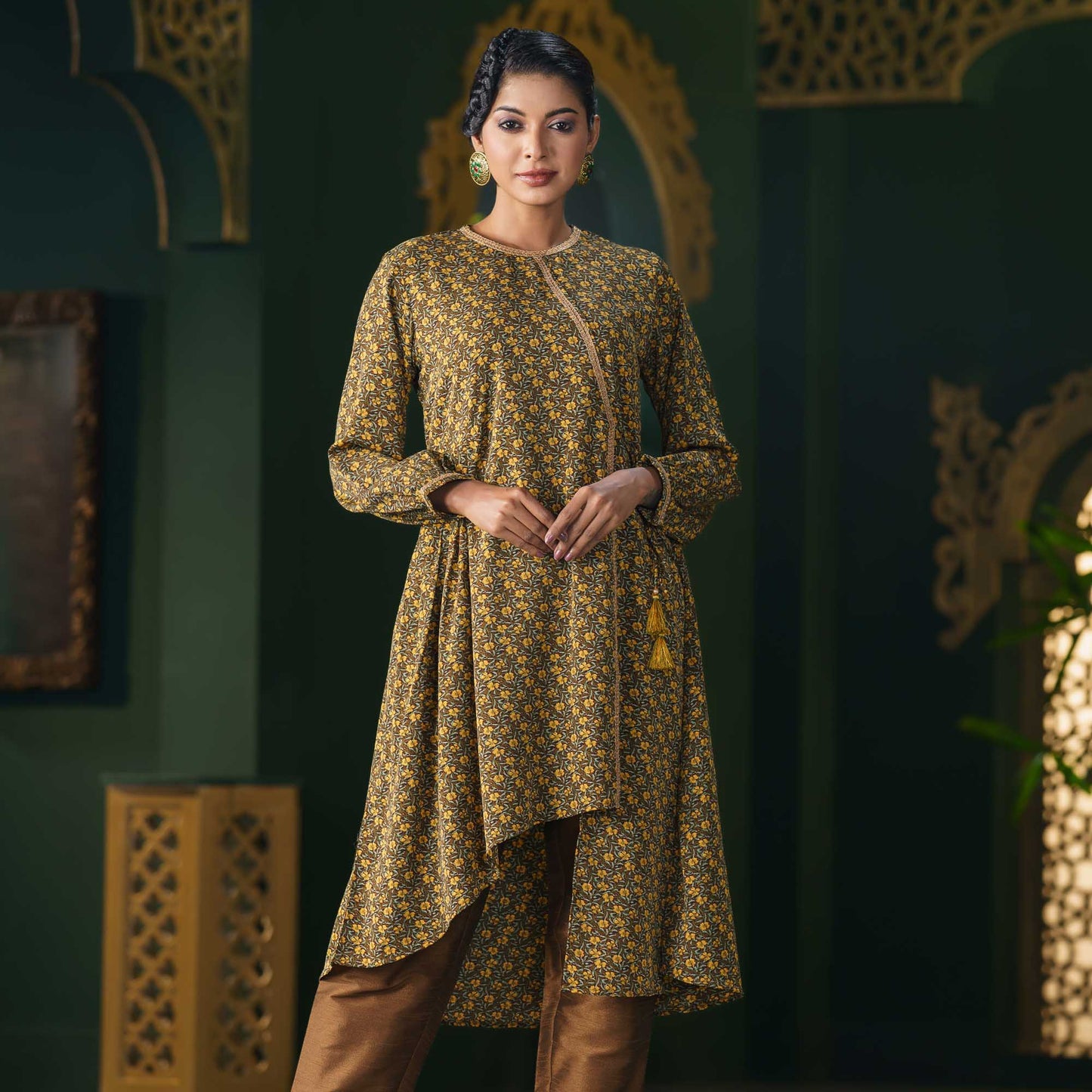 Women Yellow Print Kurti