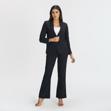 Load image into Gallery viewer, Women’s Black Slim Fit Blazer
