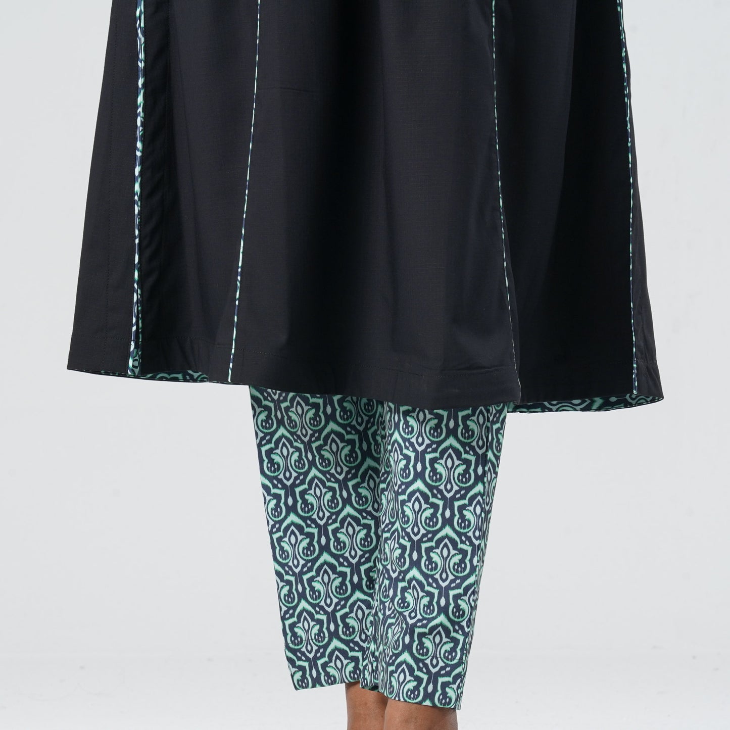 Women’s Crinkle georgette Two Piece Set