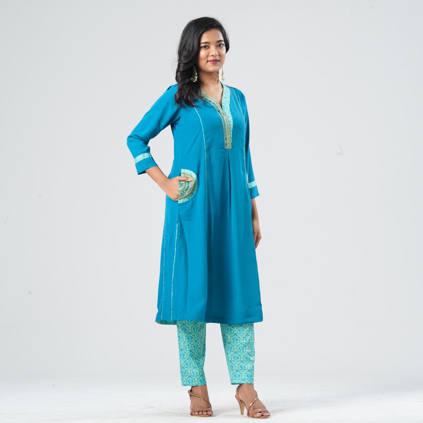 Women’s Crinkle georgette Two Piece Set