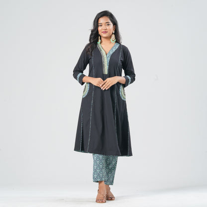 Women’s Crinkle georgette Two Piece Set