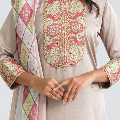 Women’s Beige Three Piece Set