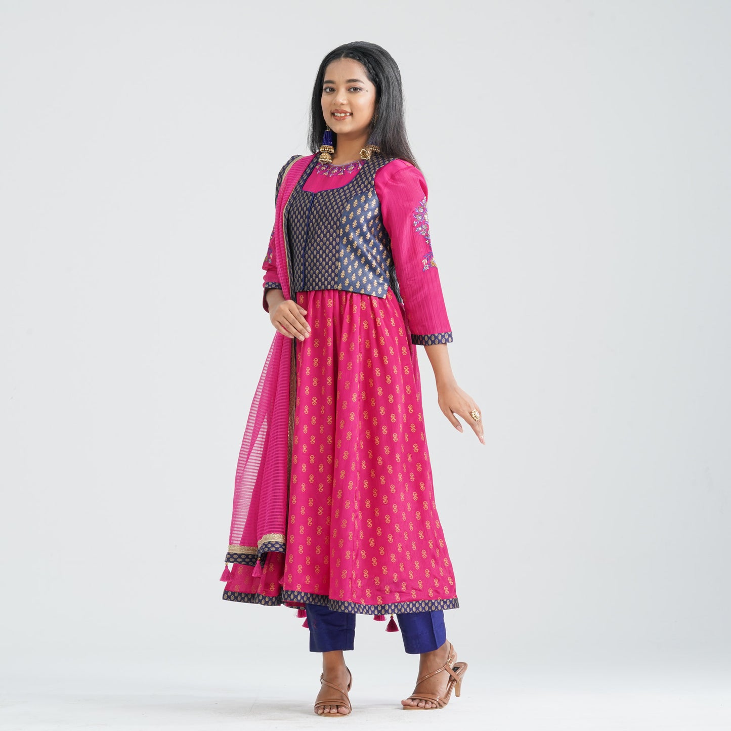 Women's Pink Three Piece Set