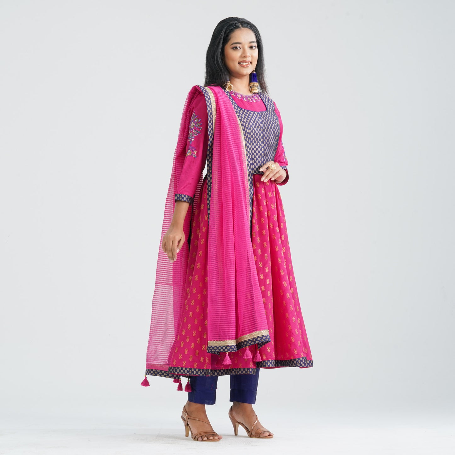 Women's Pink Three Piece Set