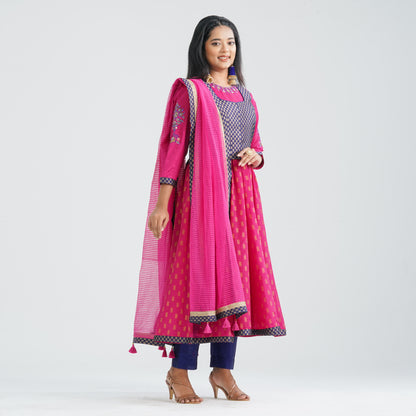 Women's Pink Three Piece Set
