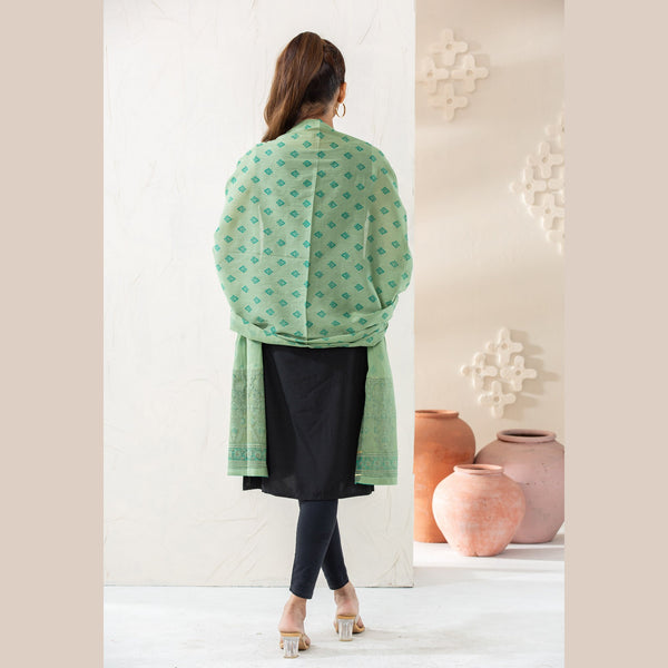 Green Elegance Orna