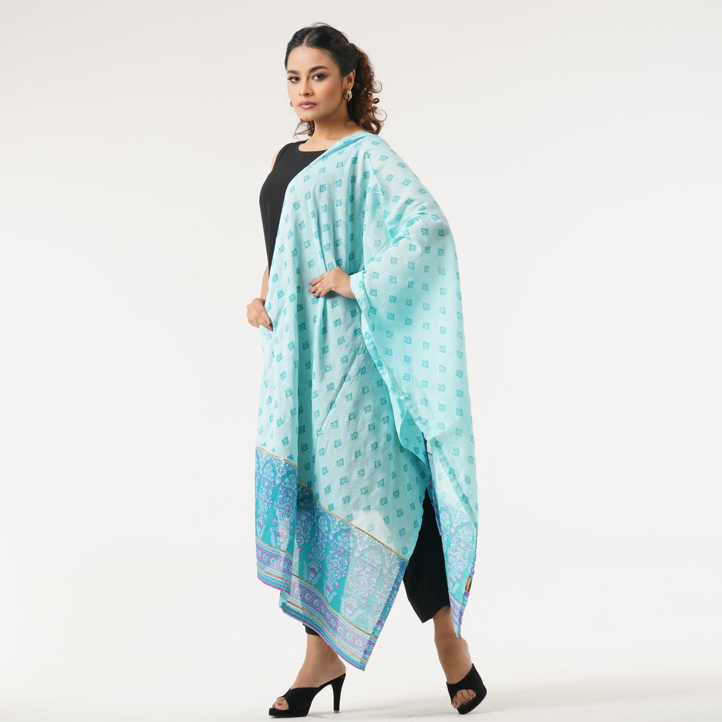 Ethnic Blue Orna