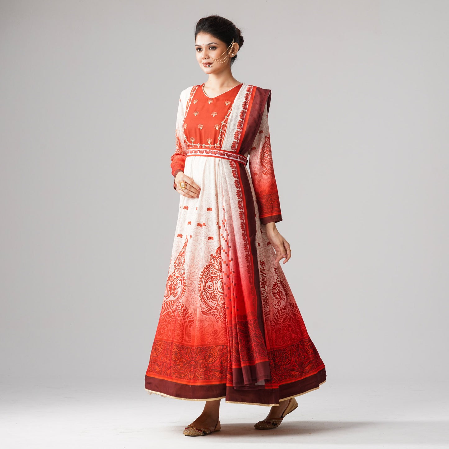 Womens Off White & Red Gown