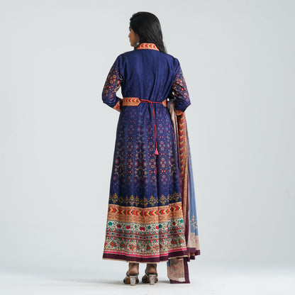 Women's Blended Silk Gown