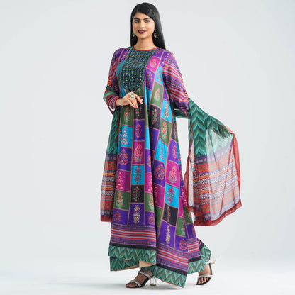 Women’s Blended Silk Gown