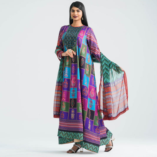 Women’s Blended Silk Gown