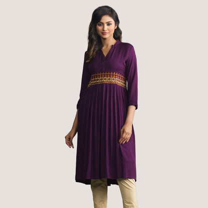 Women Purple Embroidered Kurti