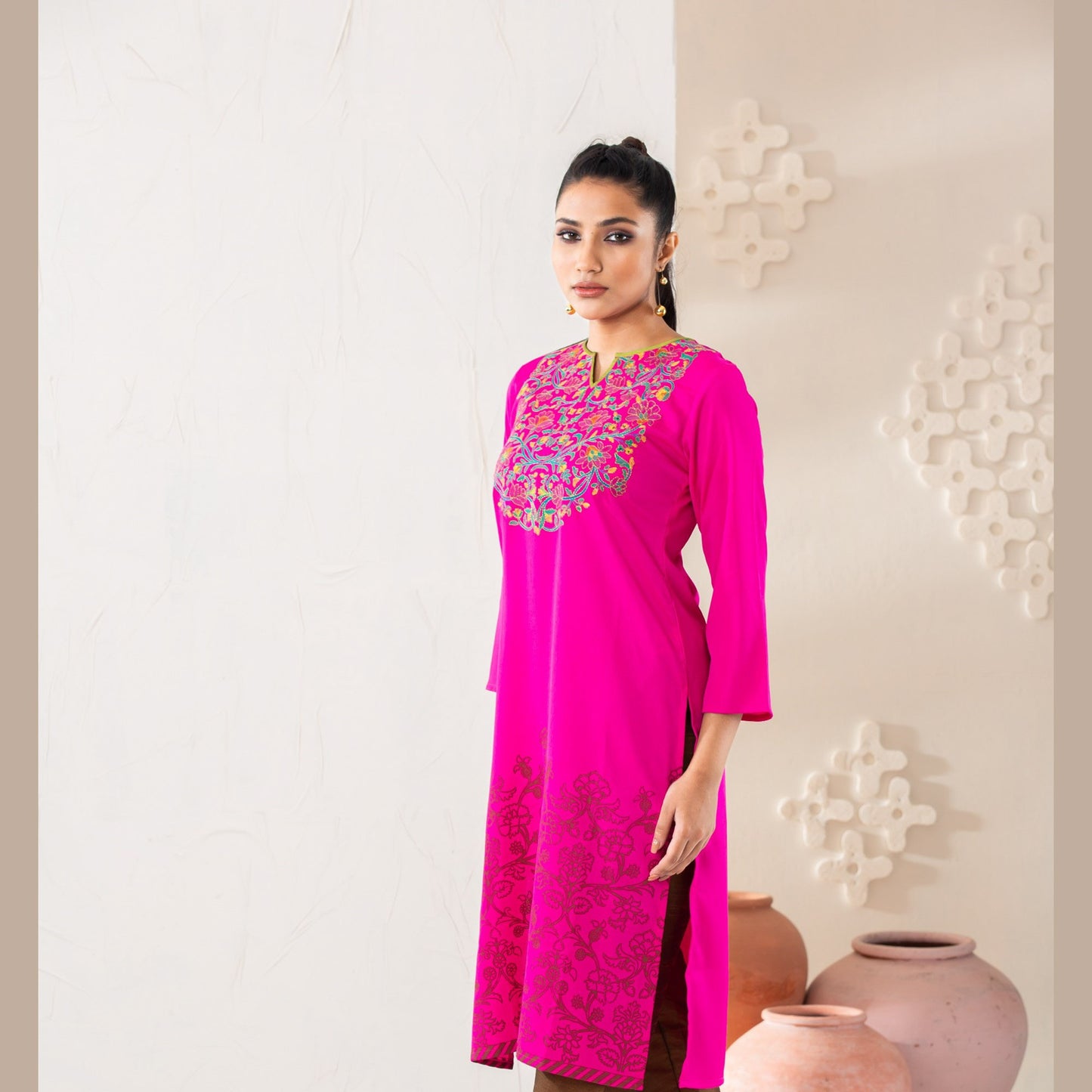 Women Pink Screen Print Kurti